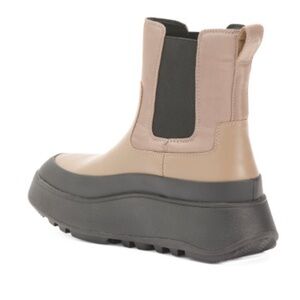 Fitflop Tan and Black Ankle Boots